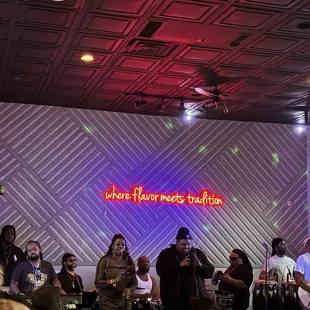 Live band and DJ on Sundays