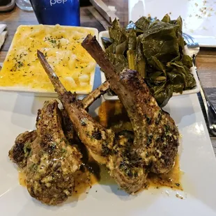 Lamb chops, Mac, collard greens