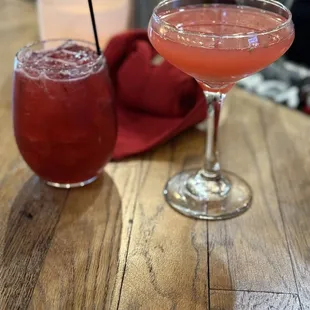 Blackberry burbon smash and strawberry cosmo