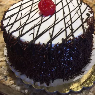 Mini Chocolate Cream Cake