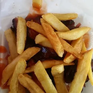 Bbq tips and fries