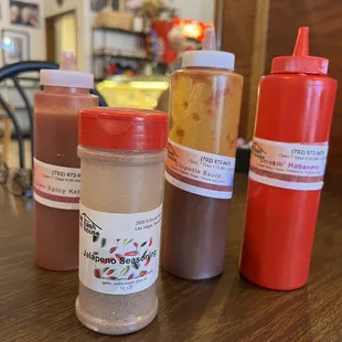 House made sauces, jelly and seasoning!  Talk about being dedicated to flavor and spice.