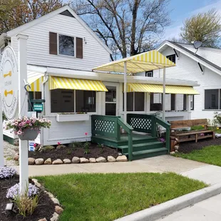 the front of the restaurant