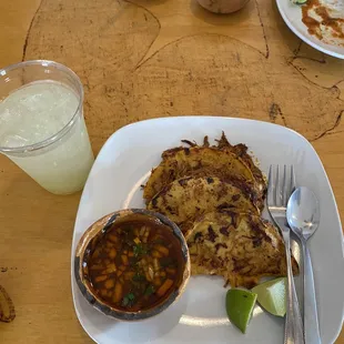 Quesabirria &amp; Pepino agua fresca