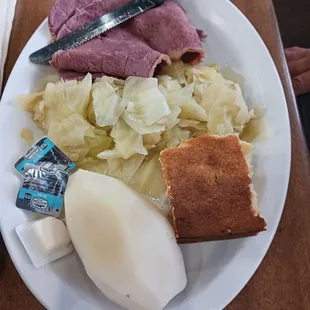 Lean corned beef, cabbage, potato.