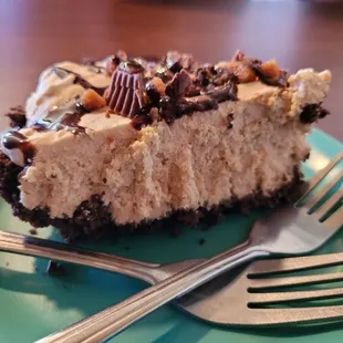Peanut butter pie..yummy!