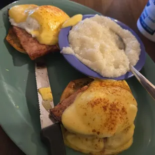 Eggs Benedict