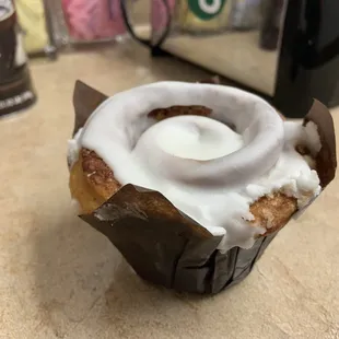 Had the sweet roll from Mary's Market Bakery Cafe it was delicious!!