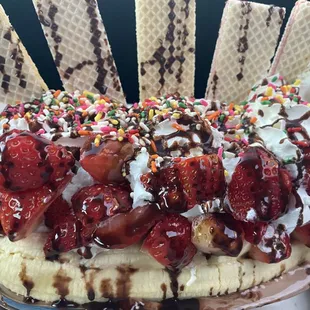 Banana split! Wow