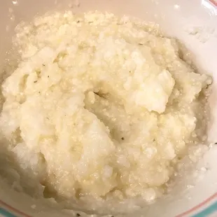a bowl of mashed potatoes