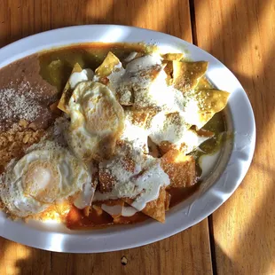 Chilaquiles Con Dos Huevos