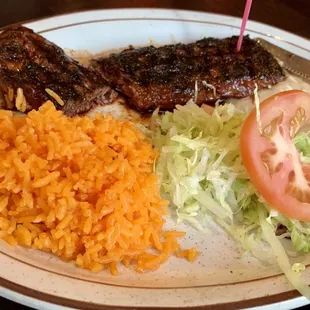 Carne Asada y Chile Relleno