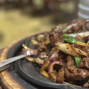 3. Sizzling Black Pepper Beef