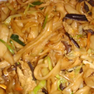 Veg Moo-Shu Dough Sliced Chow Mein