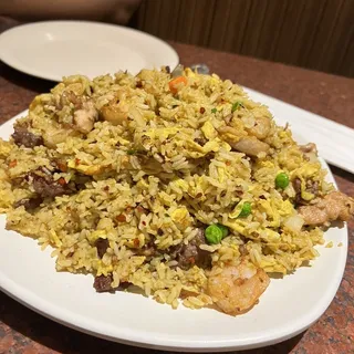 PT - Three Flavors Spicy Curry Fried Rice