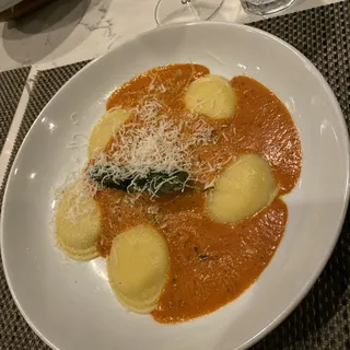RAVIOLI ROSA
