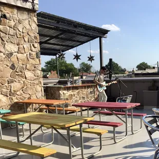 Live music on the roof, look what those Beatles started!