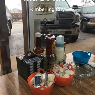 Cute little place with a homey feel.