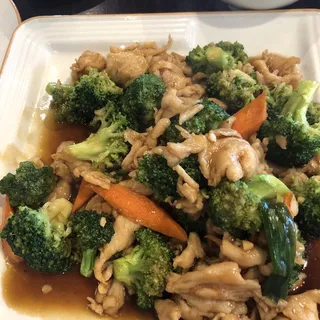 77. Chicken with Broccoli