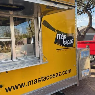 Mas Tacos food truck