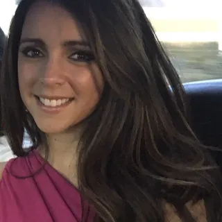 Lizette D.