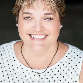 Cyndi M.