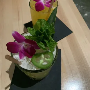 Piña Verde y Brisa Caliente