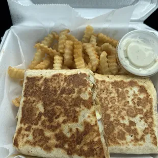 Chicken shawarma/ side of tzatziki