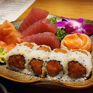 Spicy tuna roll, toro sake sashimi, maguro sashimi