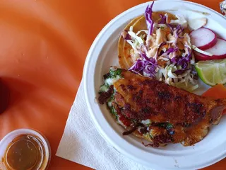 Emiliano Tacos