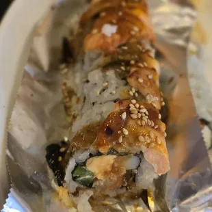 sushi and sashimi, sushi, sashimi, food