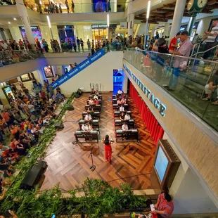 36th Christmas Extravaganza at Ala Moana Center