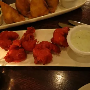 food, bbq chicken, bbq wings, poultry, chicken, fried chicken wings, fried chicken, chicken wings, chicken wings and fried chicken