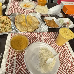 Butter Chicken, Chicken Korma, Samosa, Cheese &amp; Garlic Naan