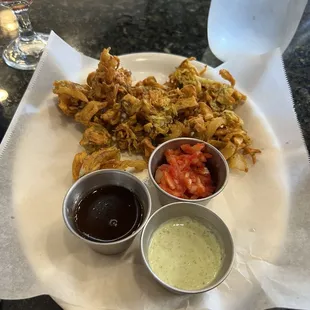 Vegetable Pakora with 3 sauces