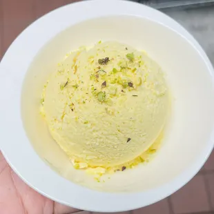Mango ice cream