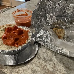 Chicken Tikka Masala, naan