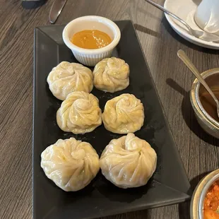 Vegetable MoMo