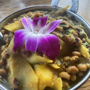 Aloo Tama