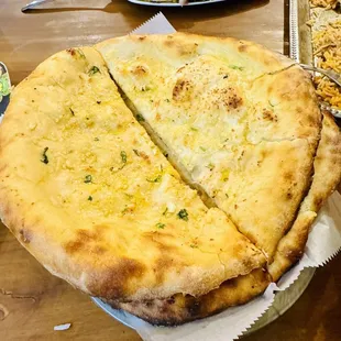 Garlic naan