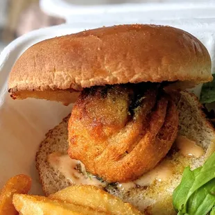 Vada Pav | @telephonesmoothie