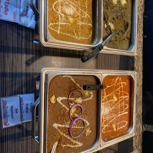 Saag Paneer, dal tadka, dal markhni, Panner kadhai.