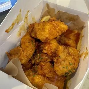 chicken wings and fried chicken, chicken, food, chicken wings, fried chicken wings, bbq chicken, poultry, bbq wings, fried chicken