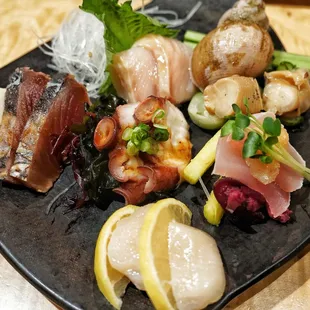 Omakase sashimi