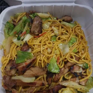 Chicken Yakisoba
