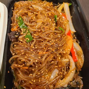 noodle dish, ramen, noodles, noodle soup, ramen and noodles, food