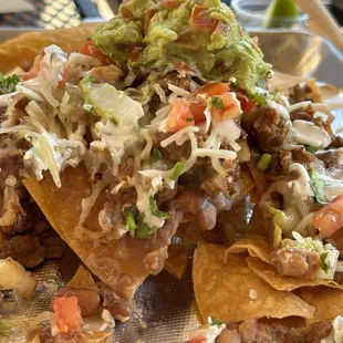 Carna asada nachos