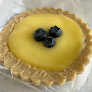 Lemon blueberry tart