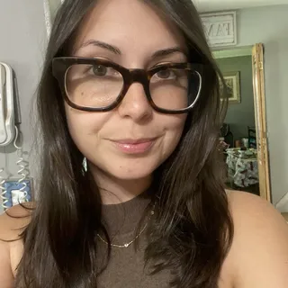 Nina Z.