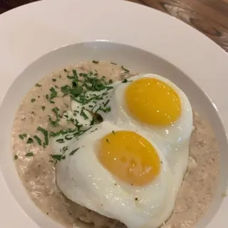 Lamb Gravy & Biscuits